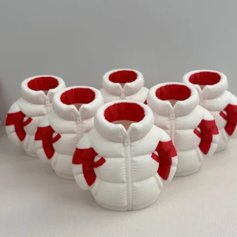 3D Printed Puffer Jacket Pen Holder