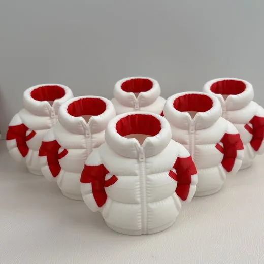 3D Printed Puffer Jacket Pen Holder